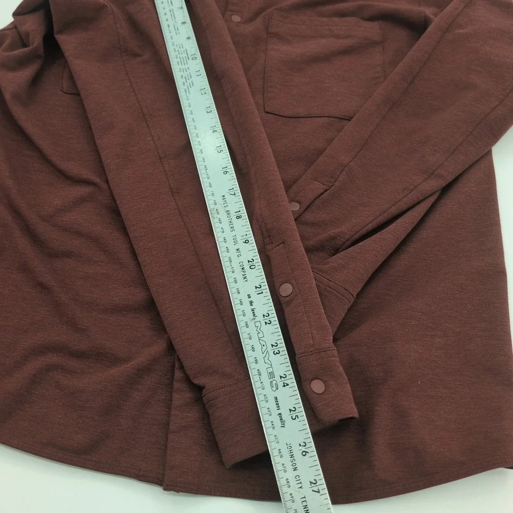 Lululemon Compatibility Shirt Mens Large Red Snap Front‎ Stretch Performance